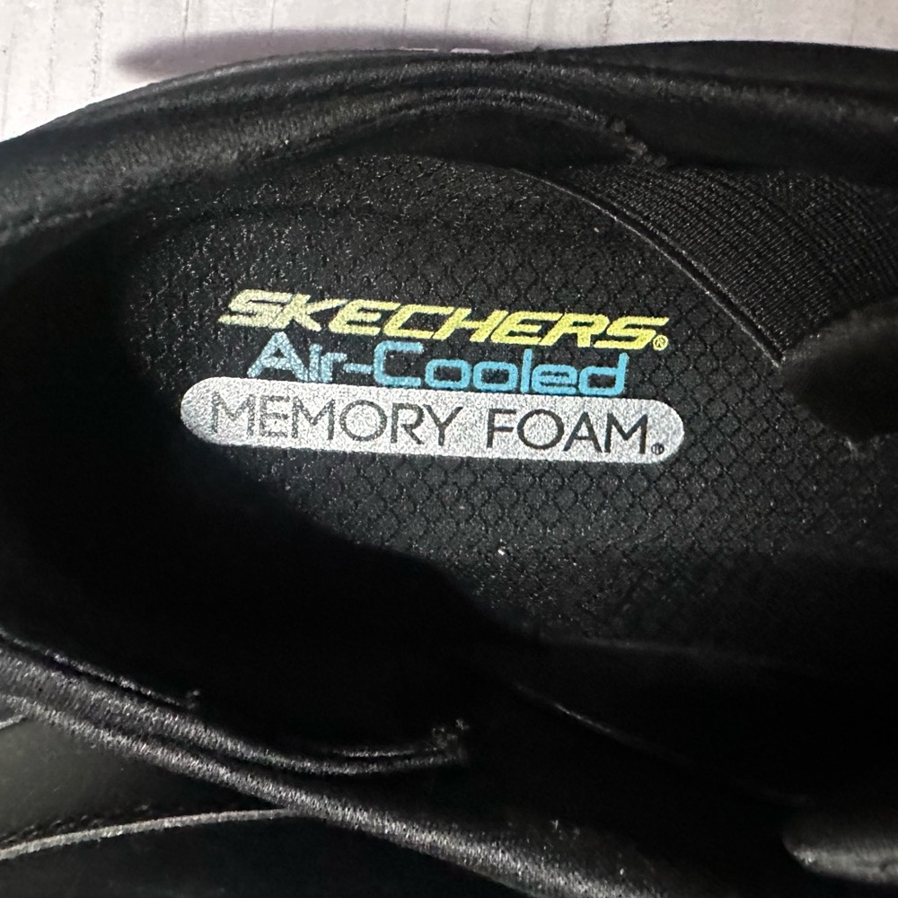 Skechers Men's Black Mesh Sneakers - Picture 4 of 4